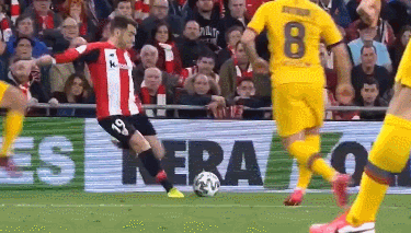 曼联2弃将左右意甲冠军，4500万前锋梅开二度，那不勒斯5连胜登顶